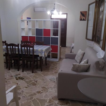 Casa Turismo "Madonna Del Paradiso" มาซารา เดล วัลโล ภายนอก รูปภาพ